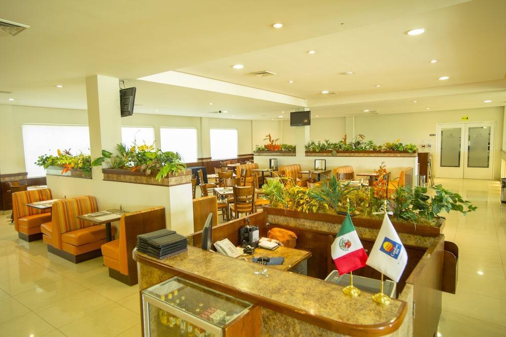 Comfort Inn Monterrey Norte Exterior foto